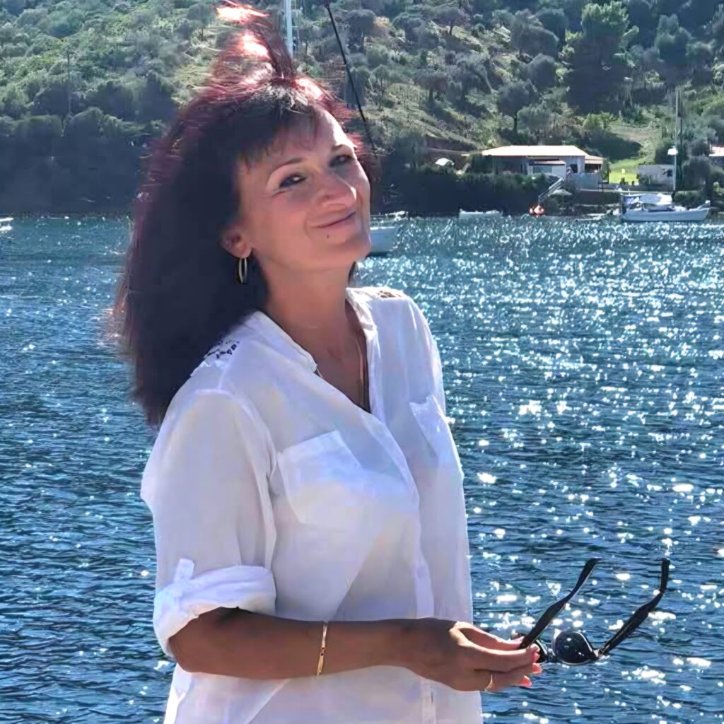 Нели Читинова